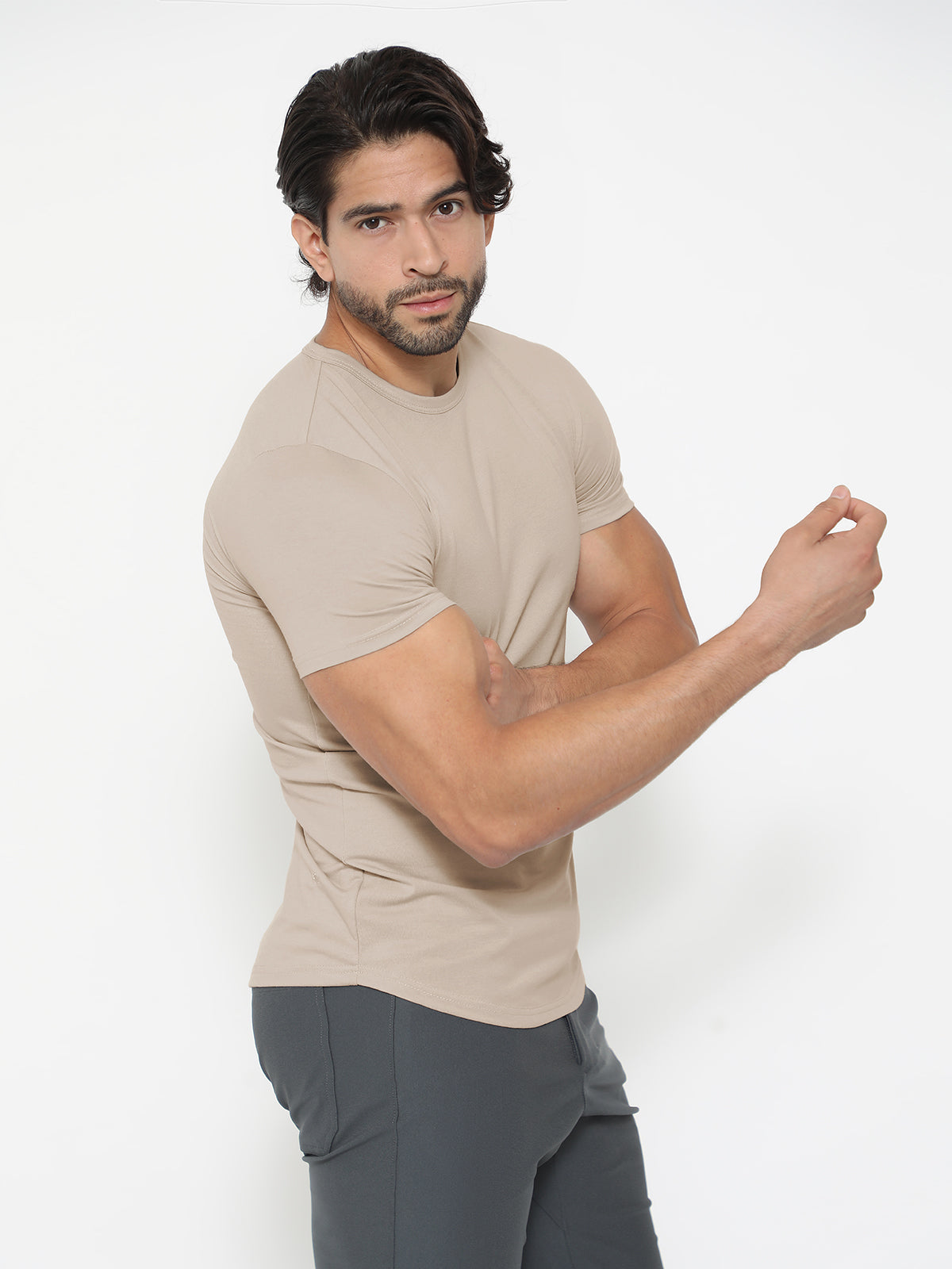 All Day Elite Curve-Hem Tee Kortermet – Aktiv passform