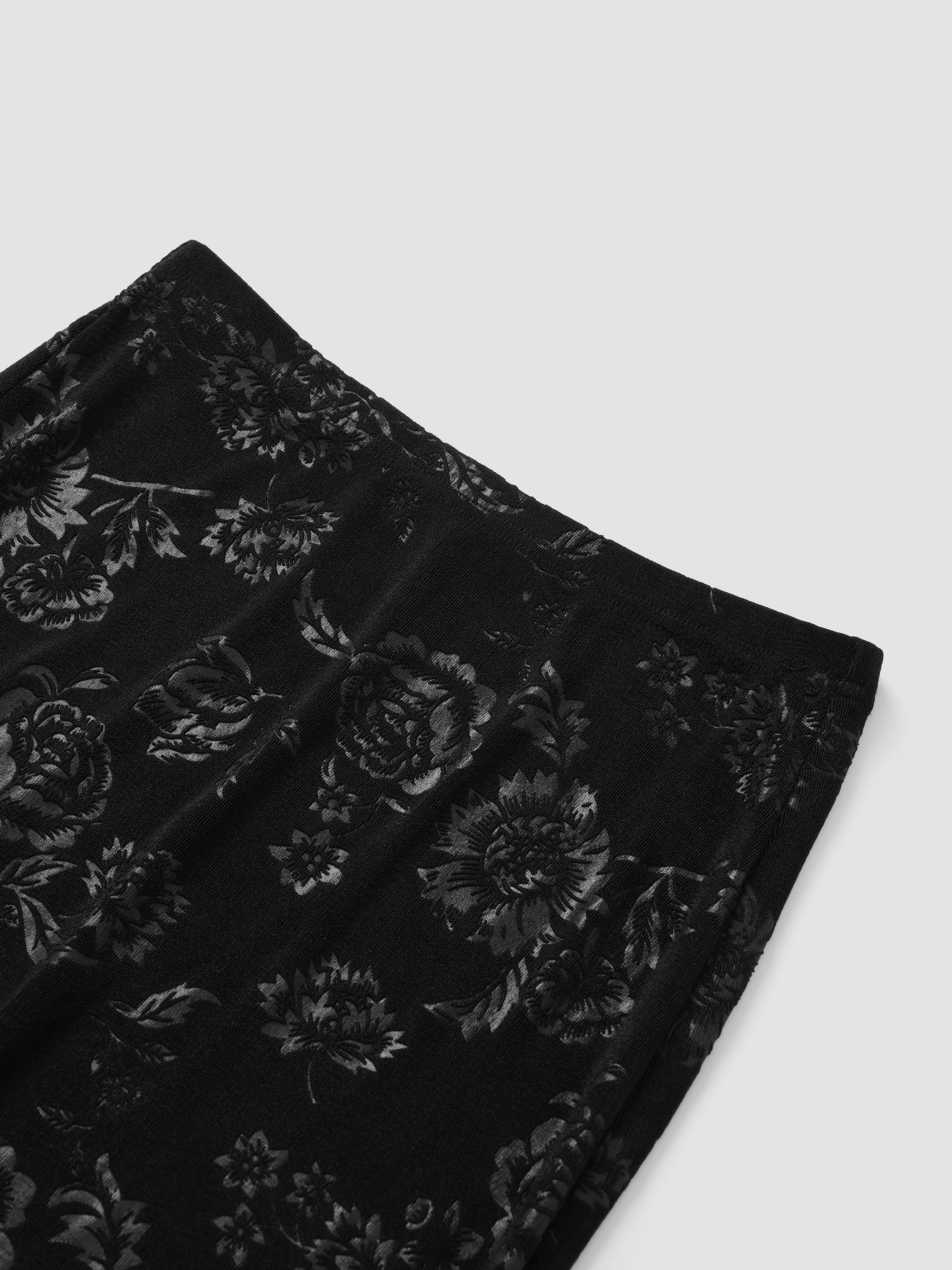 Strikket Maxiskjørt med Blomstermønster og Fiskskjørt-fasong