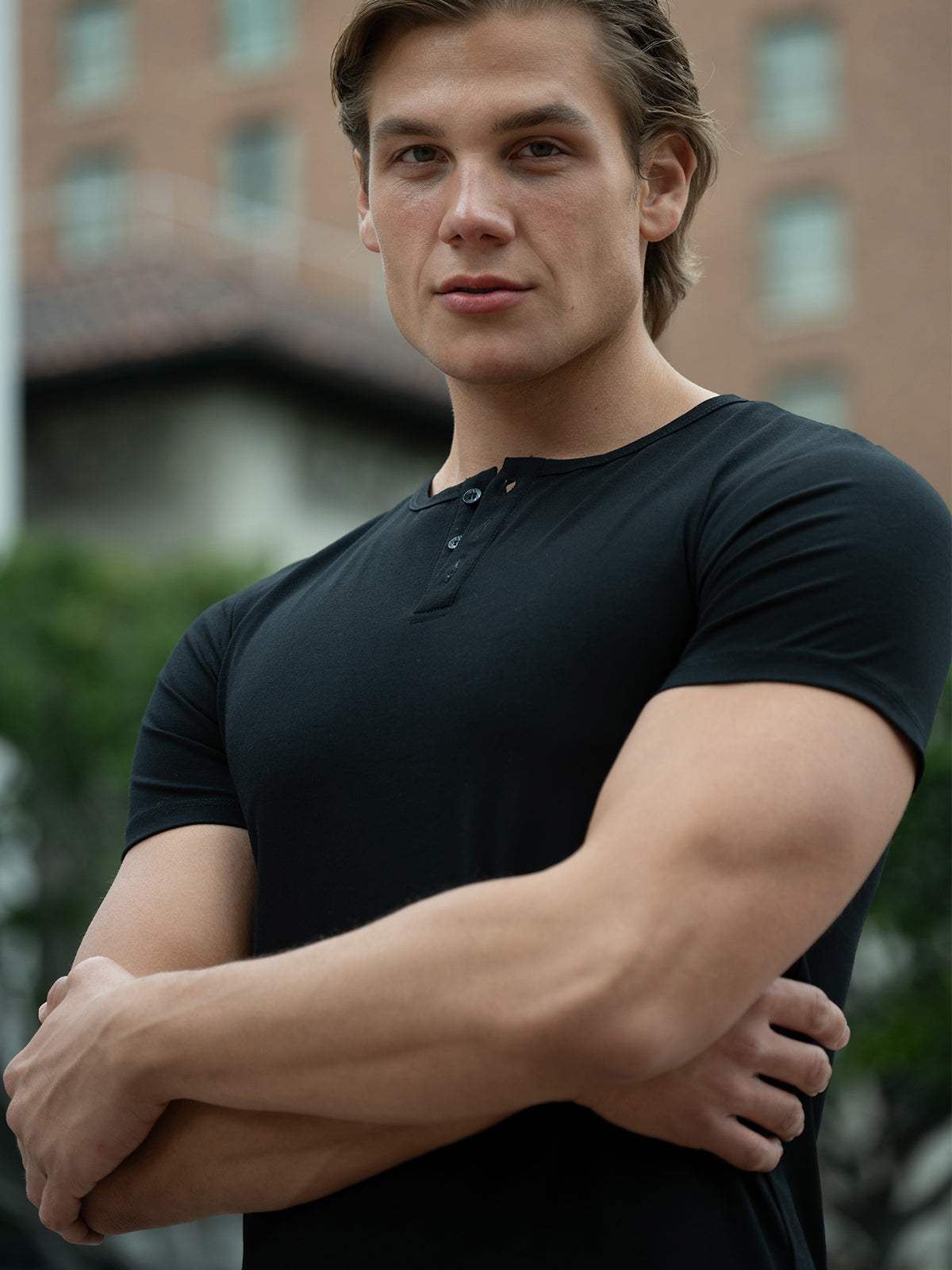 All Day Elite Henley Curve-Hem Stretch Kortermet