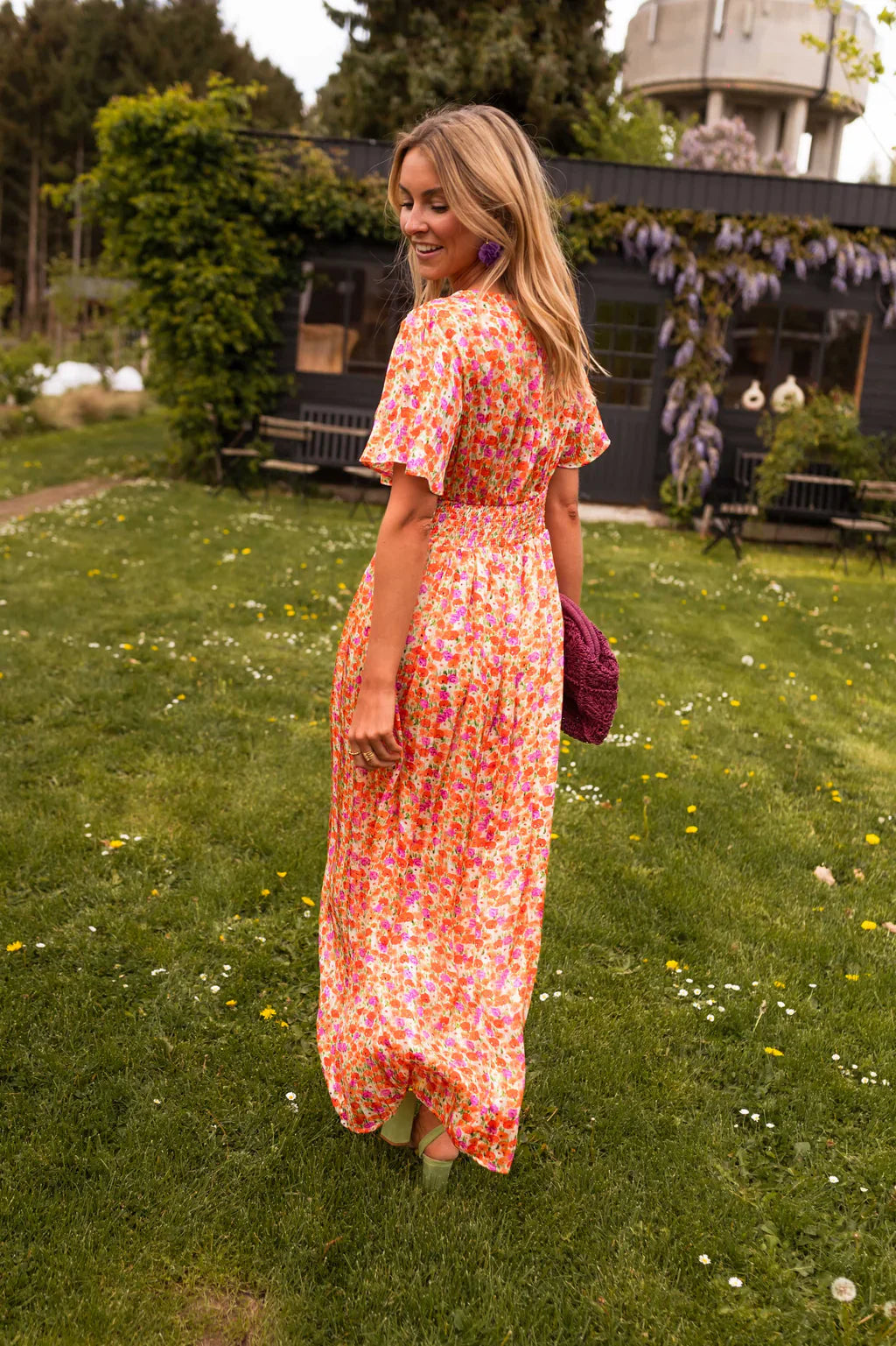Synnøve™ | Blomsterkjolen