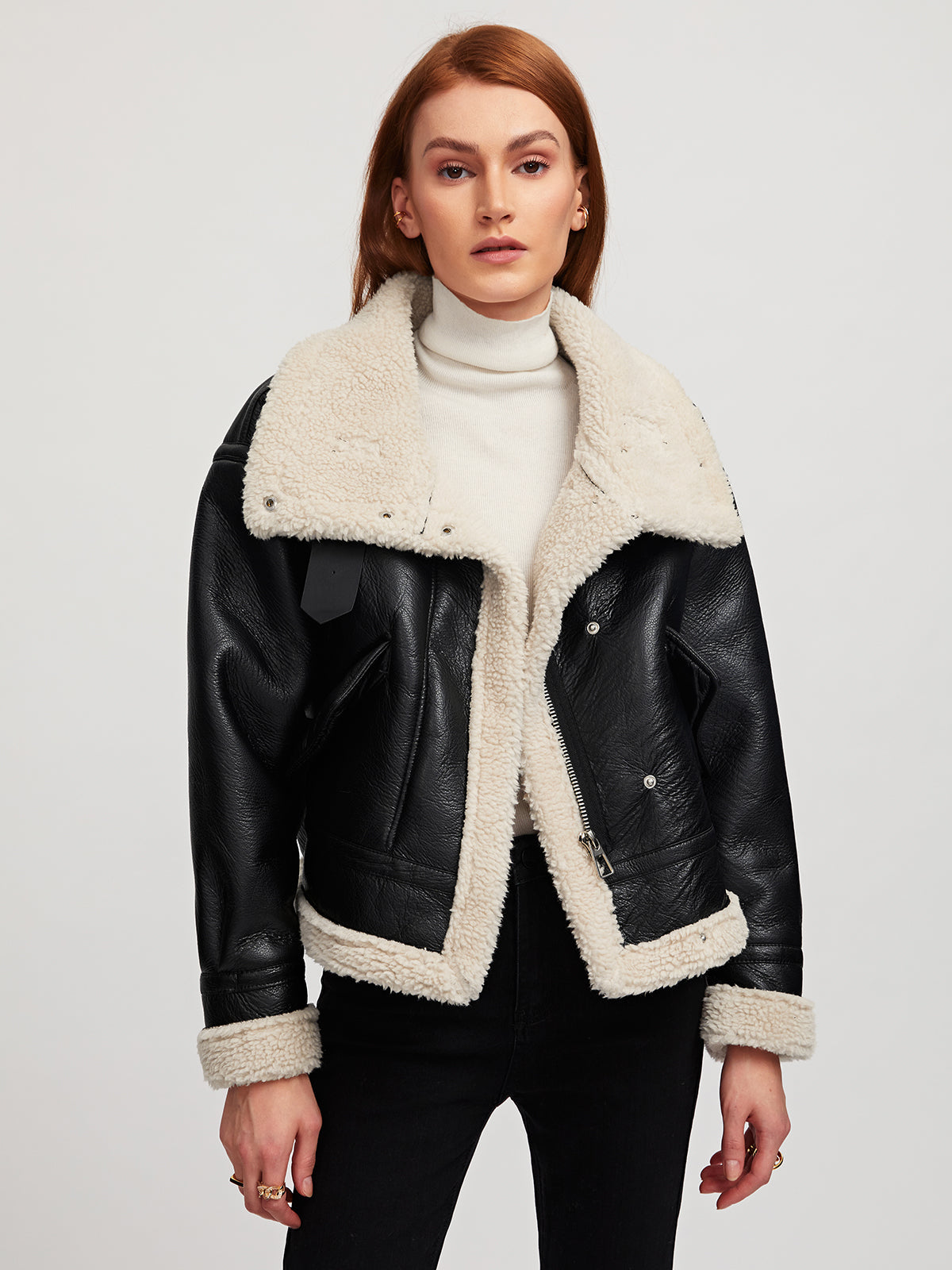 Pilotjakke i Vegansk Skinn med Fôret Shearling og Sherpa